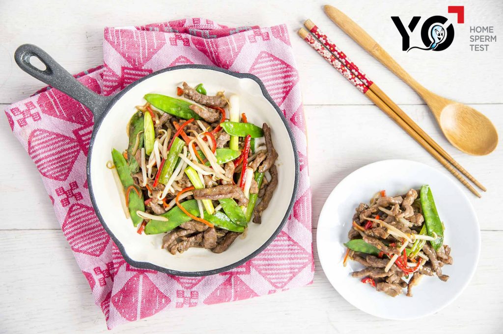 Giá đỗ xào thịt bò giúp nam giới cải thiện tình trạng tinh trùng yếu, xuất tinh sớm