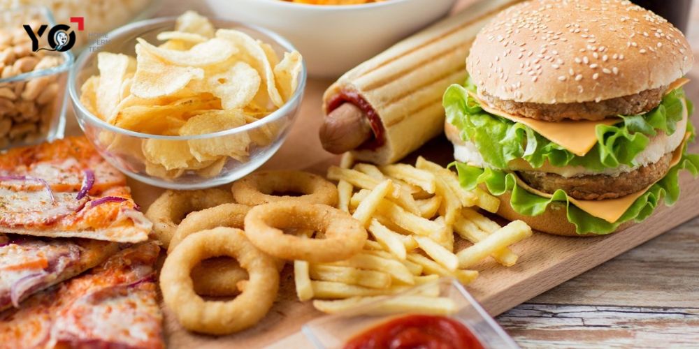 U tuyến yên không nên ăn đồ ăn chế biến sẵn